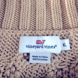Vineyard Vines Beige to white 💯% Cotton Sweater